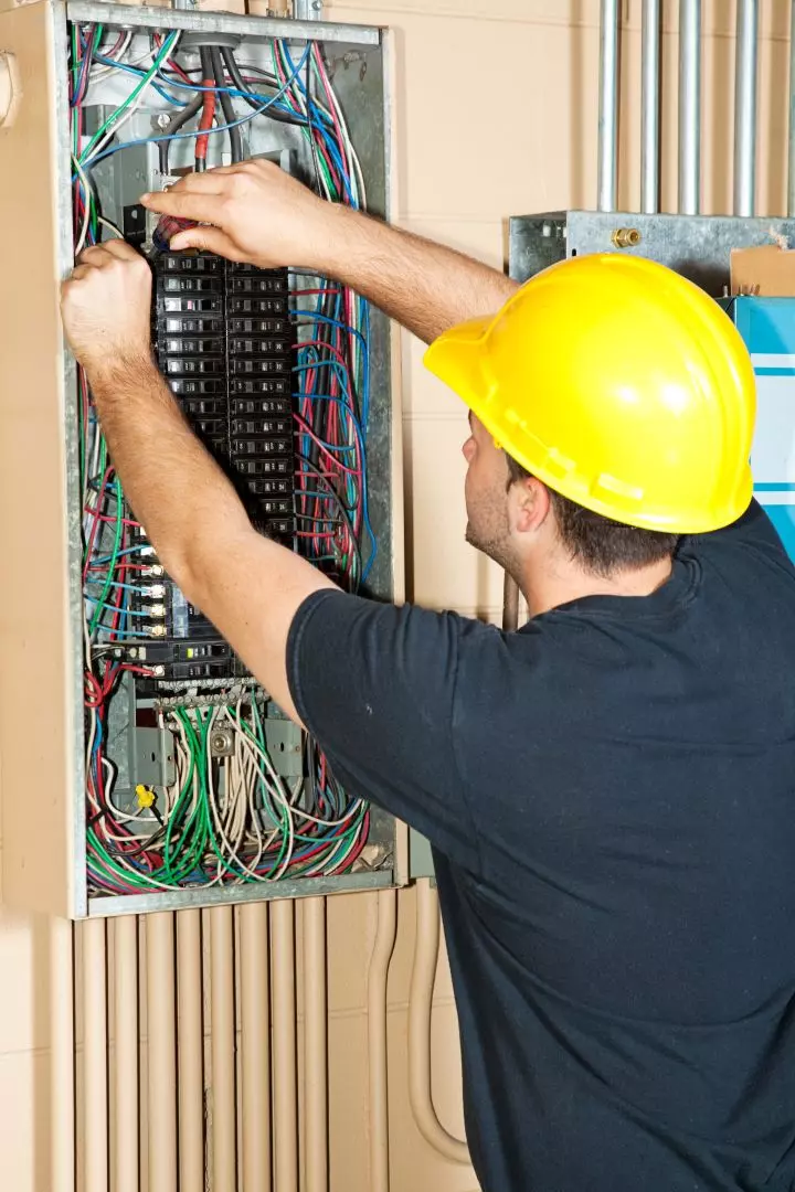 Commercial Electrical Work Tonbridge Sevenoaks Maidstone